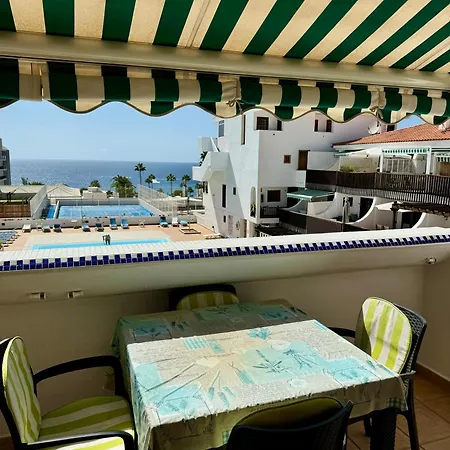 Fanabe Stunning Beachfront Penthouse Parque Royal Adeje Tenerife 아파트 아데제