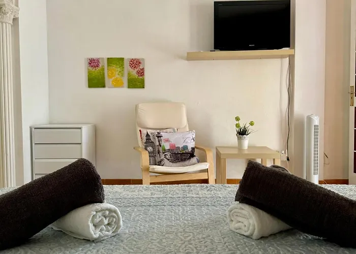 شقة Fanabe Stunning Beachfront Penthouse Parque Royal Adeje Tenerife أذيخي