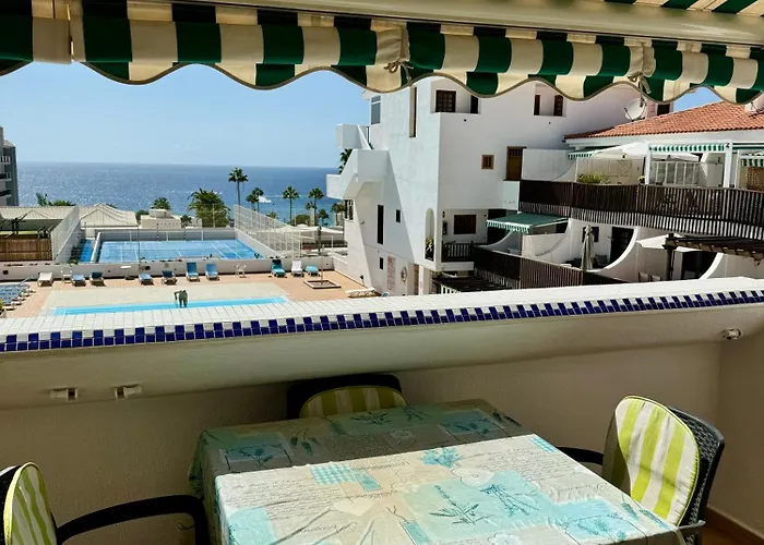 Fanabe Stunning Beachfront Penthouse Parque Royal Adeje Tenerife דירה אדחה