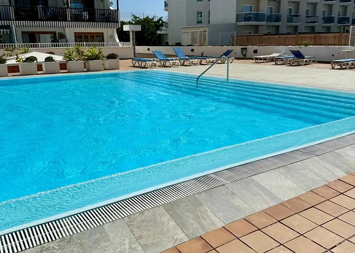 דירה Fanabe Stunning Beachfront Penthouse Parque Royal Adeje Tenerife אדחה