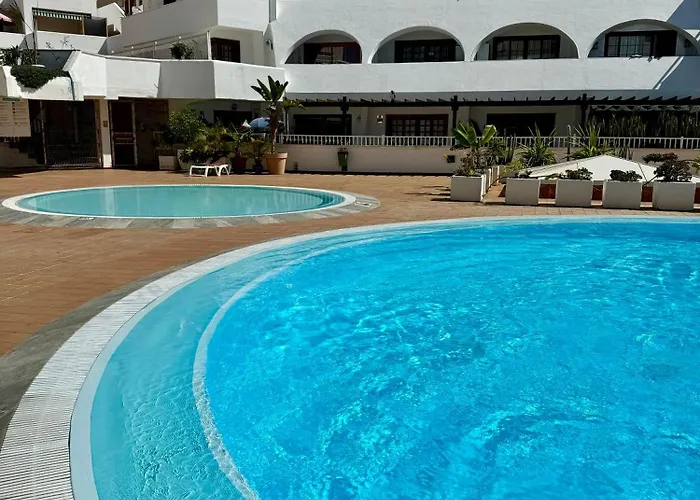 Fanabe Stunning Beachfront Penthouse Parque Royal Adeje Tenerife